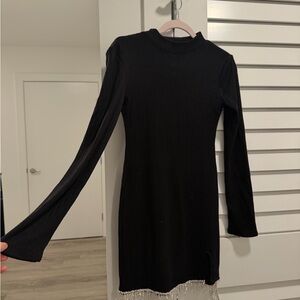 Elegant Black Long Sleeve Dress